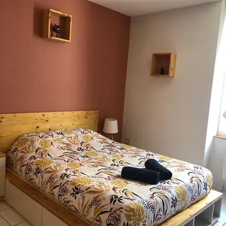 Apartament Centre Et Terrasse