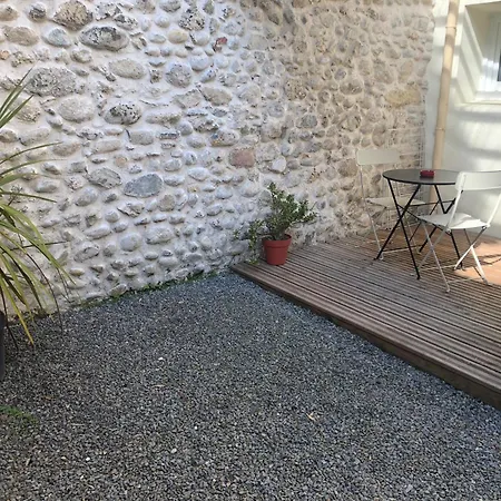 Centre Et Terrasse Romans-sur-Isère