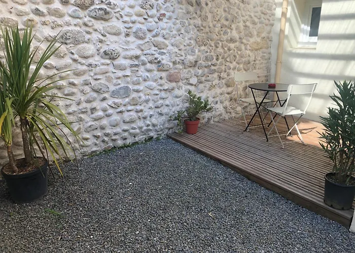 Centre Et Terrasse Romans-sur-Isère